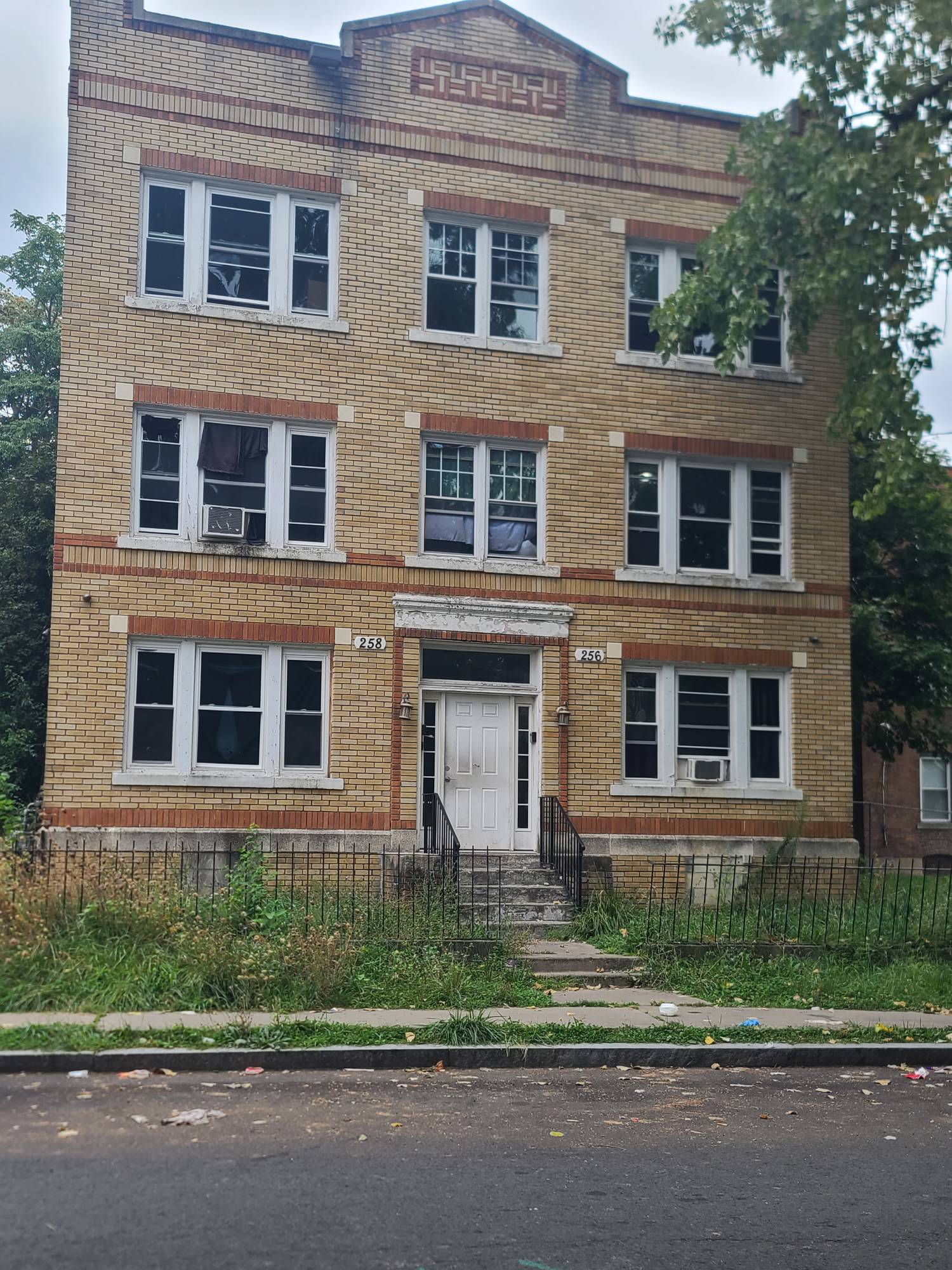 Property thumbnail image