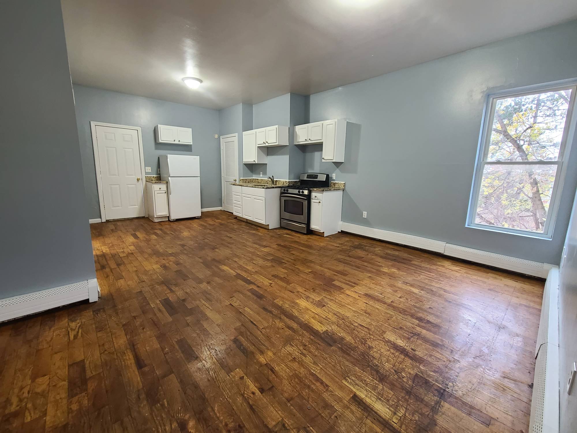 331 Park Street - 2W